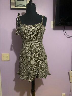 Urban Outfitters Black and Cream Geometric Tie-Shoulder Mini Dress